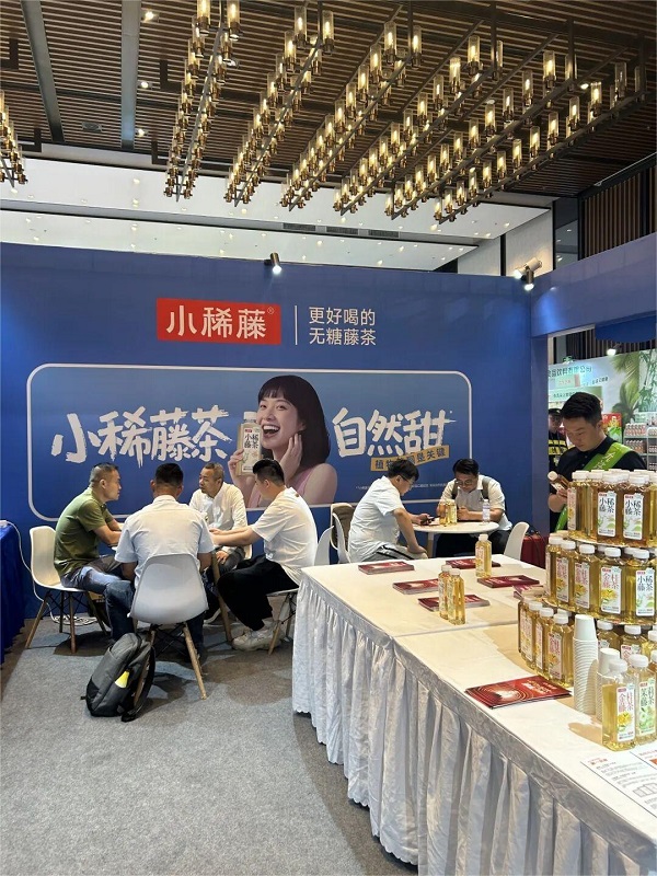 小稀藤亮相南京秋糖会，“自然甜”风暴席卷全场